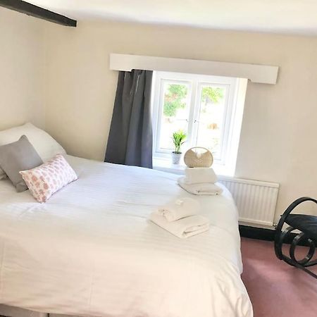 Вилла Cosy Farmhouse Escape In Monmouthshire Wolves Newton Экстерьер фото